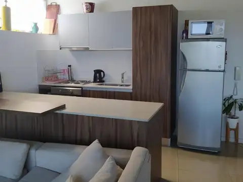 Departamento en Alquiler en Fisherton, $ 850.000