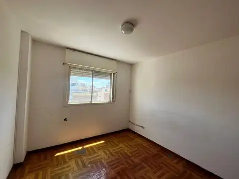 Departamento 4 ambientes con 1 baño