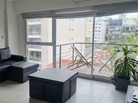 Paraguay 5100, Piso 4