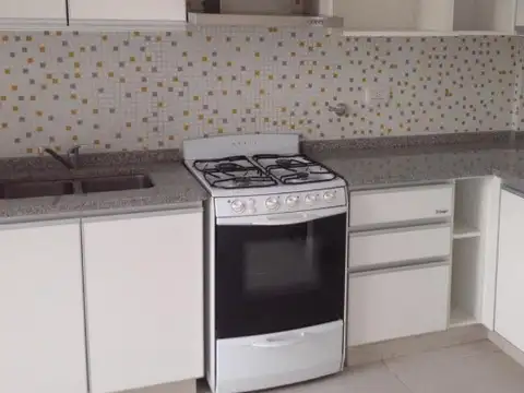 ALQUILER -2 AMBIENTES .- LOMAS DE ZAMORA-