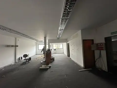 Oficina en Venta 30 años
