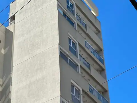 Departamento 2 ambientes en Berazategui Centro