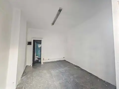 Local en Alquiler en Almagro, $ 400.000