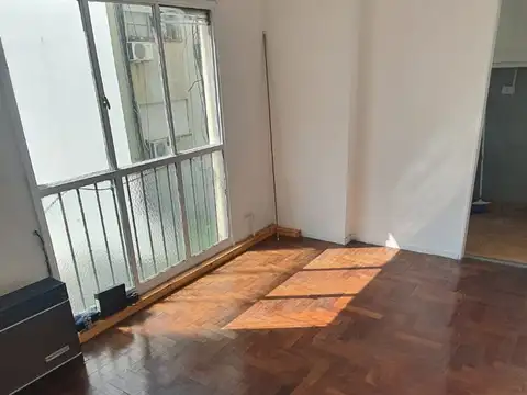 Departamento en alquiler en Recoleta Excelente Ubicacion y luminoso