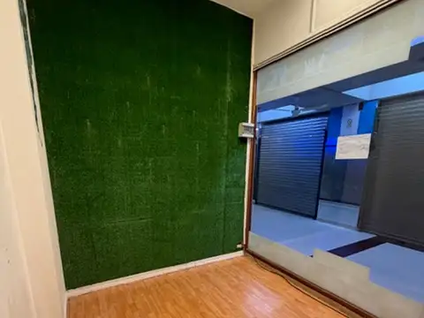 Local en Alquiler en Microcentro, $ 350.000