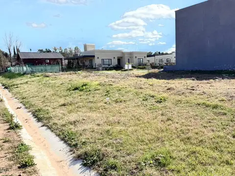 Terreno en Venta 20  mts Frente