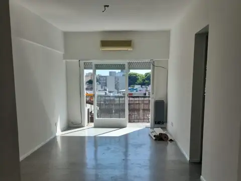 Departamento en Alquiler en Haedo, $ 550.000