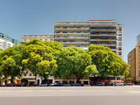 Av. del Libertador al 1700