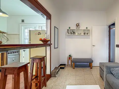 Depto Tipo Casa en Alquiler en Chauvin, $ 850.000