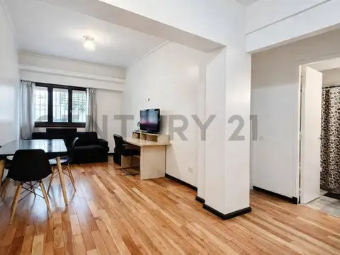 Uriarte 2200, Piso 0