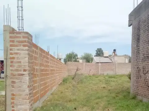 Angelica 5545 entre Mampox y Santiago del Estero