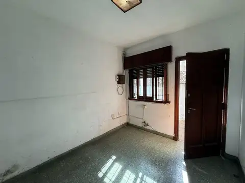 Depto Tipo Casa 3 ambientes con 1 baño