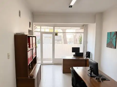 Departamento 13 ambientes con 6 baños
