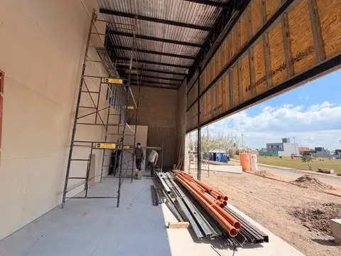 LOCAL COMERCIAL - BE 4
