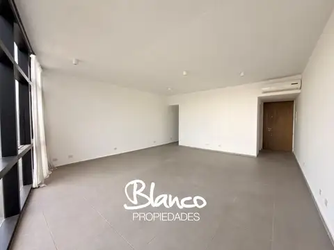 Oficina en Alquiler en Countries y Barrios Cerrados en Pilar, USD 650
