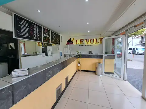 Local en Venta en Parque Luro, USD 120.000