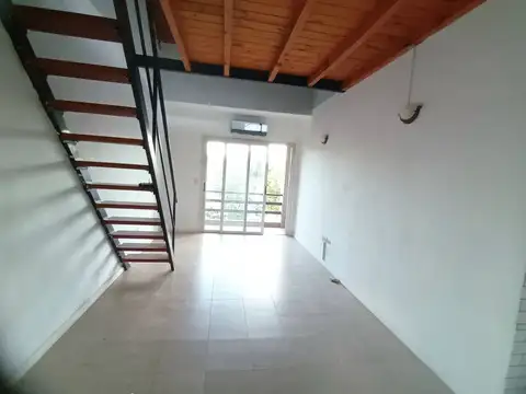 Departamento en Alquiler en Pilar, $ 650.000