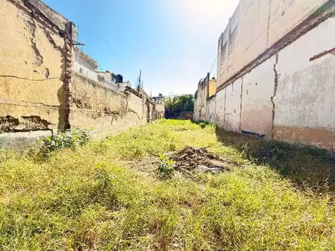 Terreno en Venta en Alberdi, USD 220.000