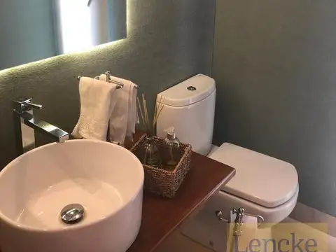 Casa en Venta al Noroeste