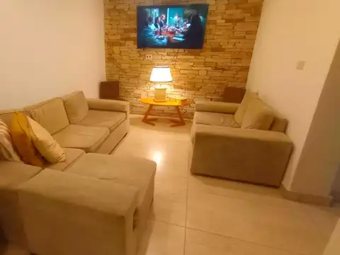 Depto Tipo Casa en Venta de 6 ambientes