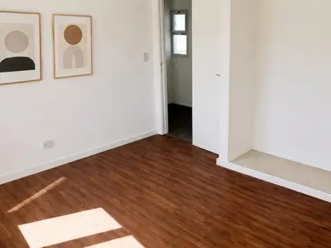 Depto Tipo Casa en Venta en Parque Chacabuco, USD 97.000