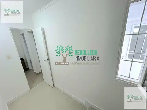 Casa en Alquiler con 2 cocheras