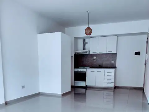 Departamento en Alquiler en Villa Pueyrredon, $ 550.000