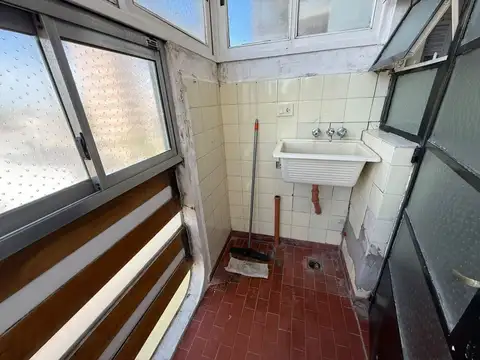 Venta | Departamento 3 ambientes con balcón | Saavedra