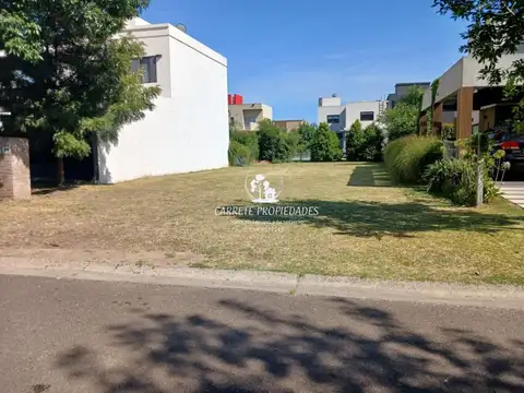 Terreno en Venta 28  mts Frente