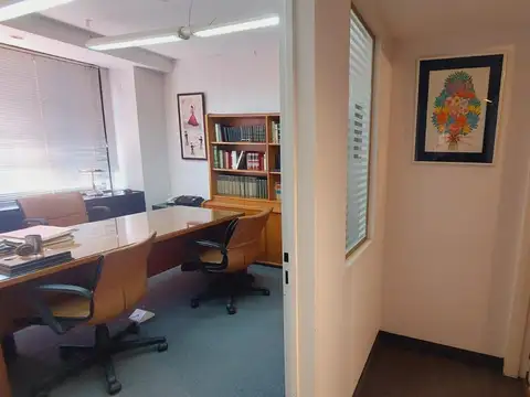 Florida 375 , Piso 8