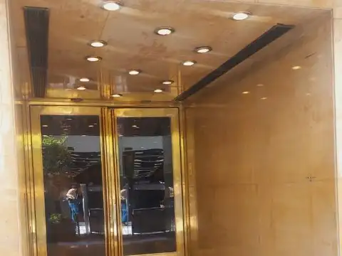 Florida 375 , Piso 8