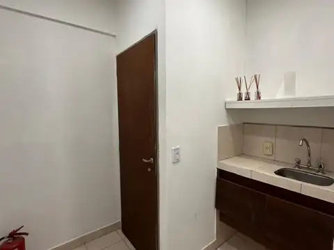 OFICINA EN VENTA - CATAMARCA 453