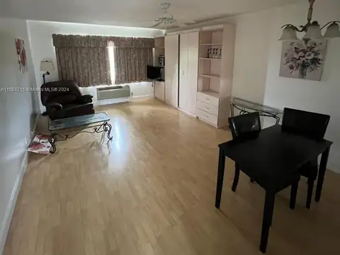 Casa en venta - Estudio - 1 Baño - 42Mts2 - Lauderhill, Browar, Florida, USA