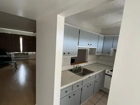 Casa en venta - Estudio - 1 Baño - 42Mts2 - Lauderhill, Browar, Florida, USA