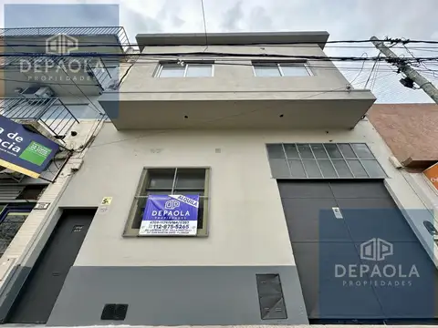 Galpón deposito apto local 450m2 sobre Avenida Laprida en 2 plantas ALQUILER