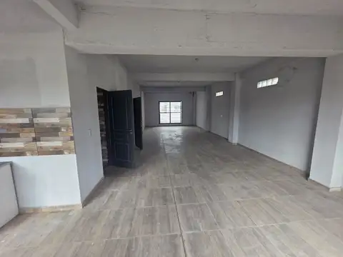 Oficina de 250 m² Oficina + Depósito Apto Taller Galpón Showroom Muy Luminoso barrio Flores