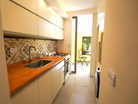Depto Tipo Casa 2 ambientes con 1 baño