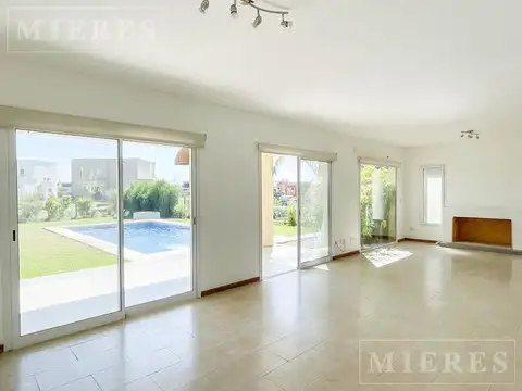 Casa en Venta en Puertos - Acacias, USD 330.000