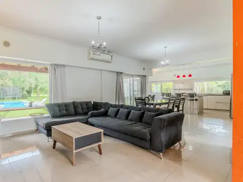 Venta, Casa, 4 Ambientes,Apto credito, Club de Campo las Perdices en Virrey del Pino Ruta 3 Km47