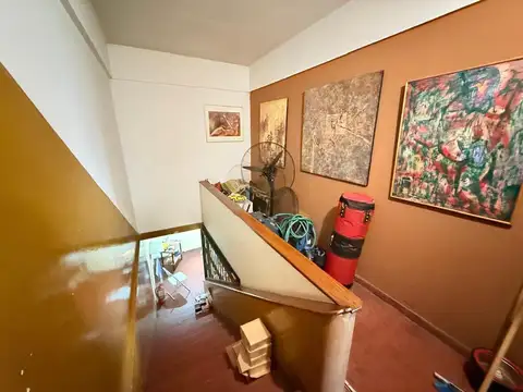 Depto Tipo Casa 5 ambientes con 2 baños