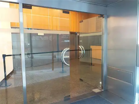 Oficina en Alquiler en Plaza San Martín, USD 3.500