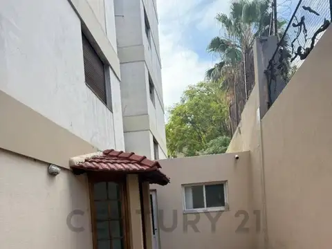 RIVADAVI 100, Piso 0