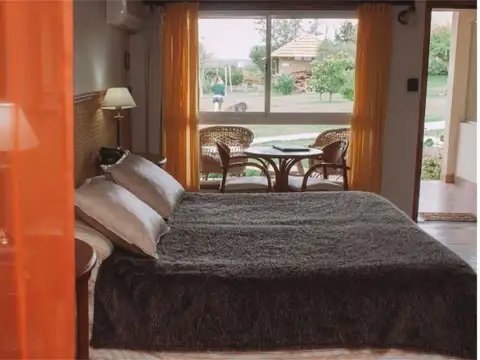 HOTEL Y SPA EN LA BASE DEL URITORCO