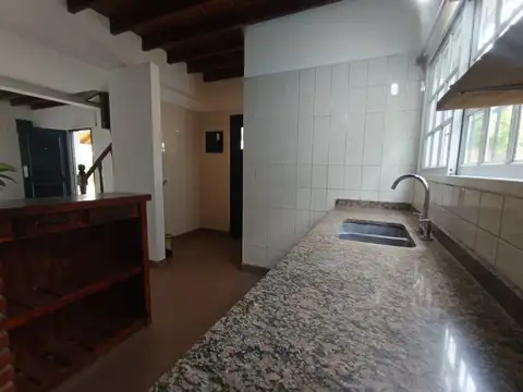 Casa - Alquiler - Argentina, Ituzaingó - GDOR. GUILLERMO UDAONDO 4248