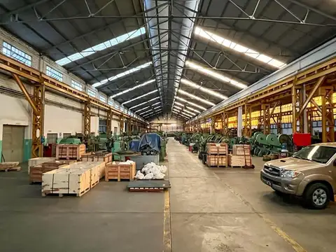NAVE INDUSTRIAL EN VENTA EN ZONA SUR! 5.280 m²