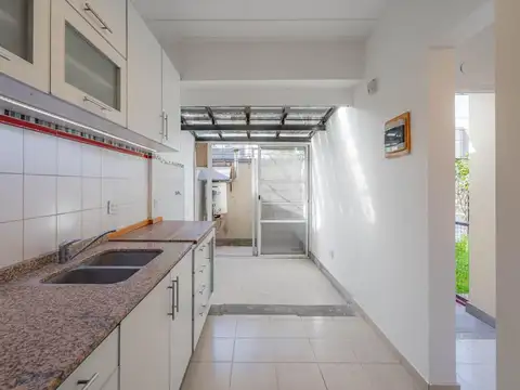 Depto Tipo Casa en Venta de 2 ambientes