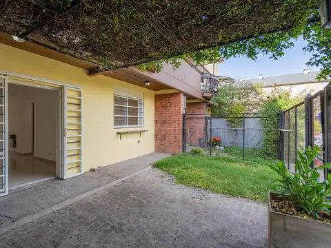 Depto Tipo Casa en Venta de 1 dormitorio