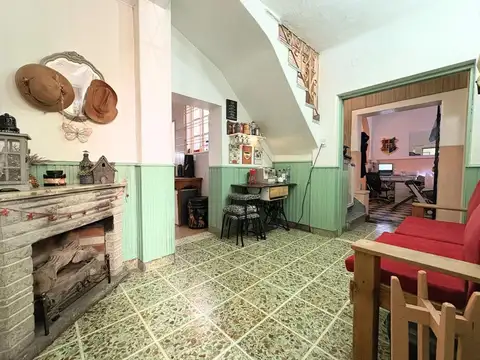 Depto Tipo Casa en Venta 70 años