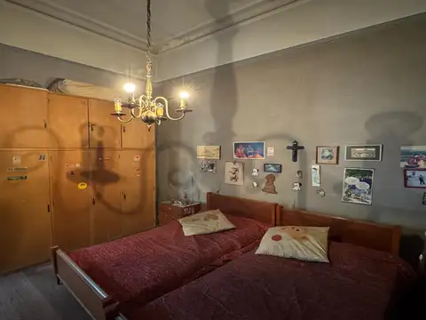 Casa de 5 ambientes en Venta en Villa crespo