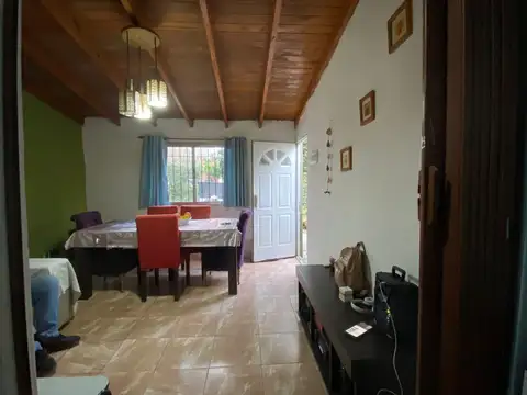 Casa en Venta en Villa Elisa, USD 80.000